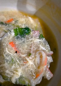 カニカマと水菜の中華卵スープ
