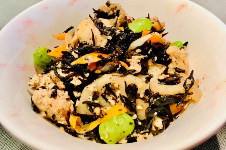 食べ応ぇ抜群 セブンひじきの煮物風 レシピ 作り方 By ぉちょら クックパッド 簡単おいしいみんなのレシピが354万品