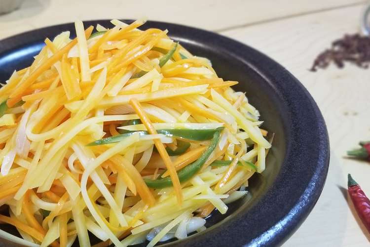 花椒香たっぷりのじゃがいもサラダ レシピ 作り方 By ウニズkitchen クックパッド 簡単おいしいみんなのレシピが375万品