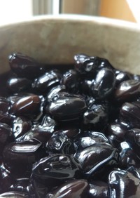 優しい甘味の黒豆