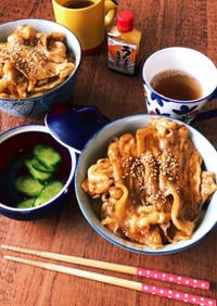 簡単！うなぎのタレでアレンジ♪甘辛豚丼！