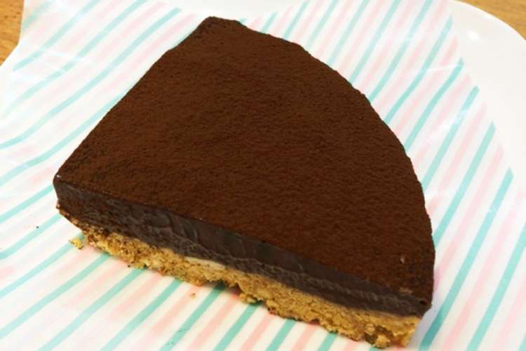材料4つ 生チョコケーキ レシピ 作り方 By Mrさくヘッド クックパッド 簡単おいしいみんなのレシピが355万品