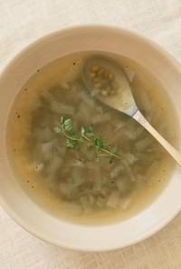 【朝スープ】緑豆と玉ねぎのスープ