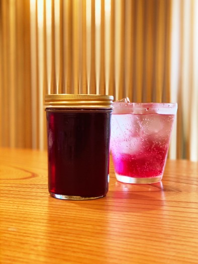 紫蘇ジュース[酢]の写真