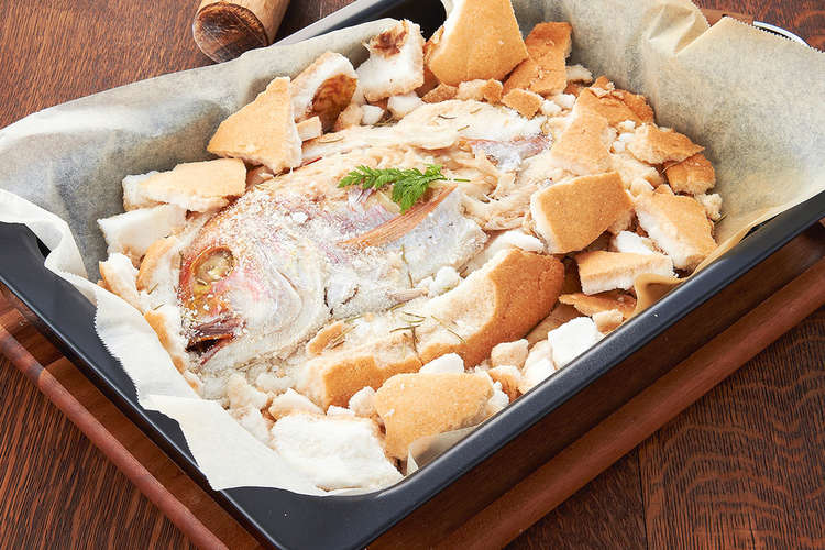 オーブンレンジで簡単 鯛の塩釜焼き レシピ 作り方 By 小泉成器 公式 クックパッド 簡単おいしいみんなのレシピが362万品