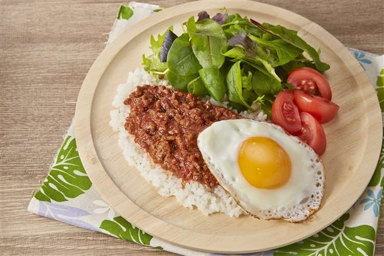 ミートソースで簡単 ロコモコ丼 レシピ 作り方 By カゴメ クックパッド 簡単おいしいみんなのレシピが372万品