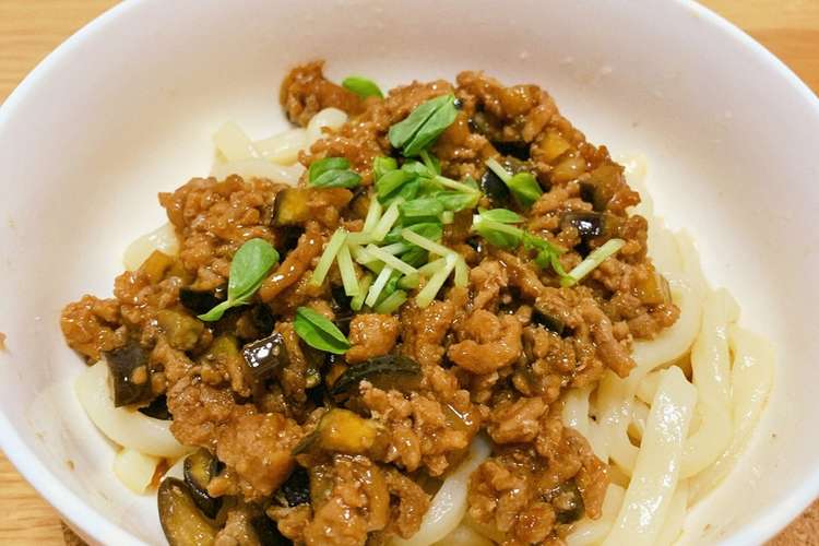簡単ピリ辛なす入り肉味噌うどん レシピ 作り方 By ぷにぷにもみじ クックパッド