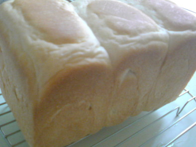 本格的なソフト食パン（湯種法だから旨い）の写真
