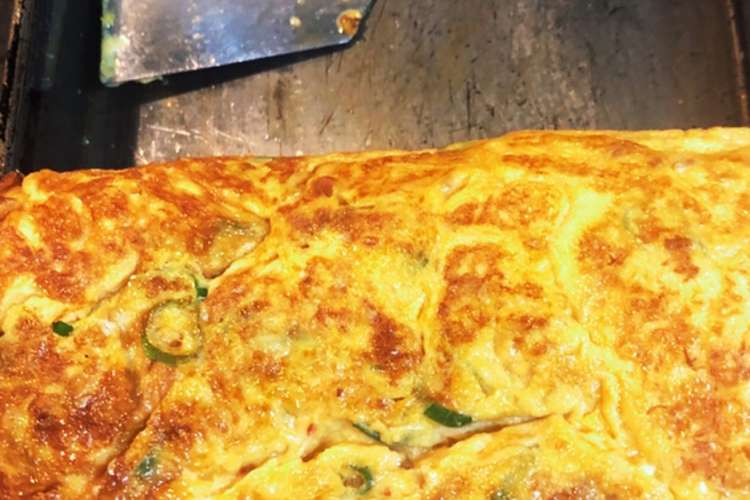 ビールに合う卵焼き パッタイペースト レシピ 作り方 By ウクレレおじさん クックパッド 簡単おいしいみんなのレシピが359万品
