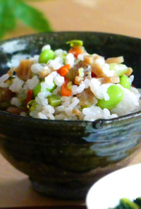 【腸活】枝豆と蓮根と野沢菜の混ぜご飯