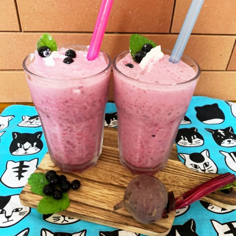 ビーツとベリーのスムージーのレシピ