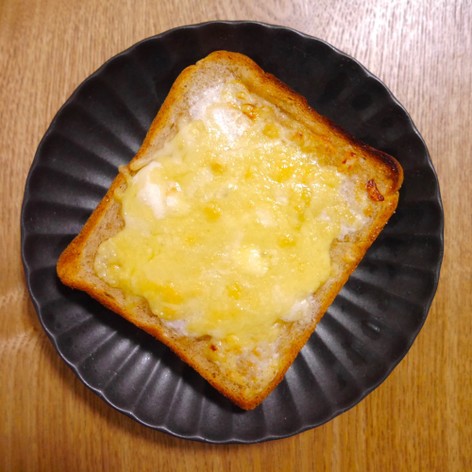 幸せのメープル塩バターチーズトースト♡
