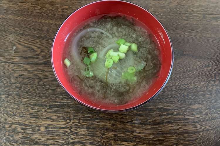 もずくの味噌汁 レシピ 作り方 By トープママ クックパッド 簡単おいしいみんなのレシピが353万品