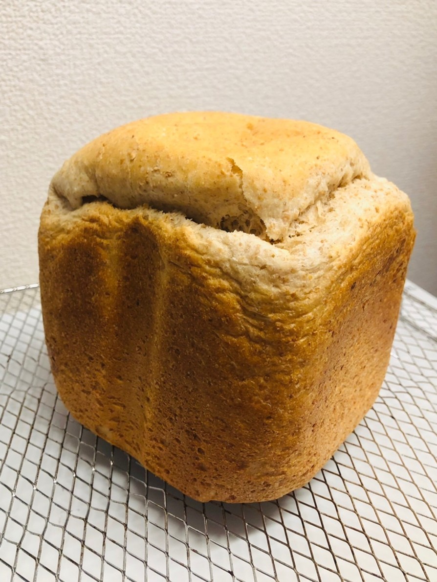 HBで全粒粉40%食パンの画像