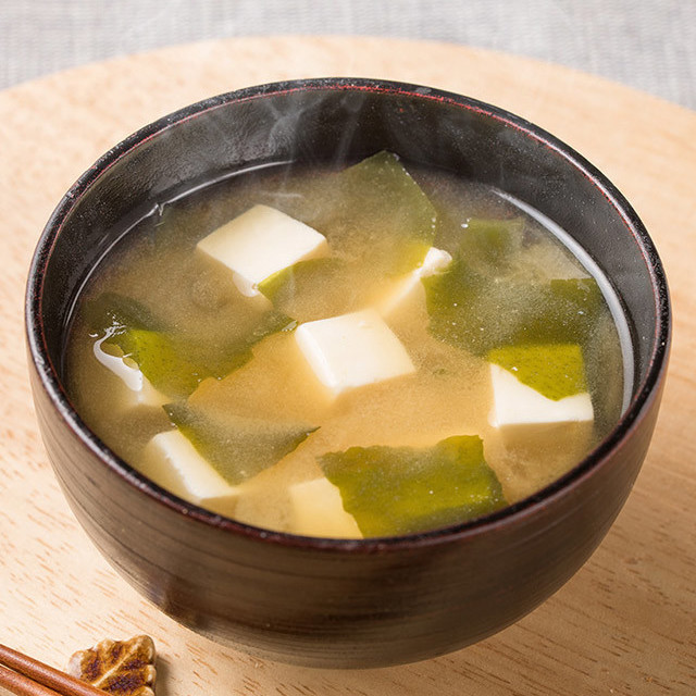 わかめと豆腐の即席みそ汁 レシピ 作り方 By マルコメレシピ クックパッド 簡単おいしいみんなのレシピが370万品
