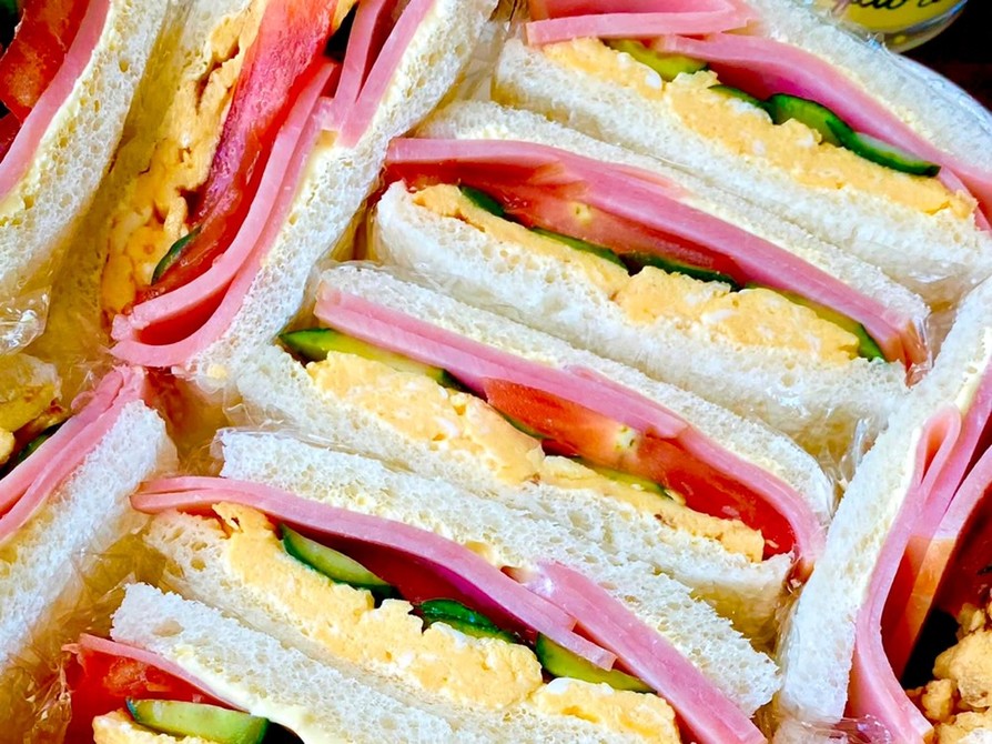 Ham Egg Sandwichesの画像