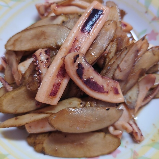 イカの一夜干しとごぼうのバター醤油 レシピ 作り方 By ゆぅみママ クックパッド 簡単おいしいみんなのレシピが360万品