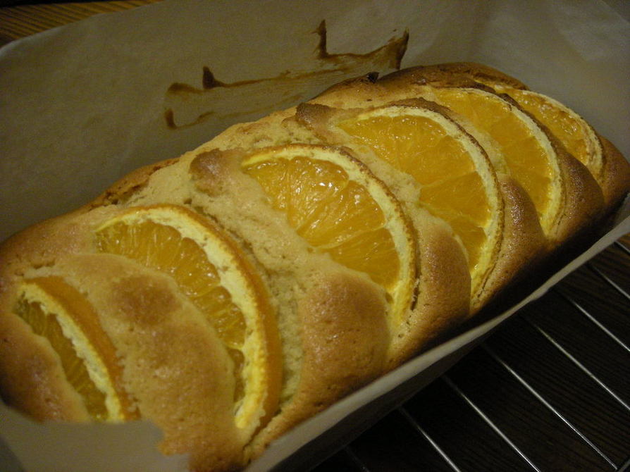 オレンジ風味のバターケーキの画像