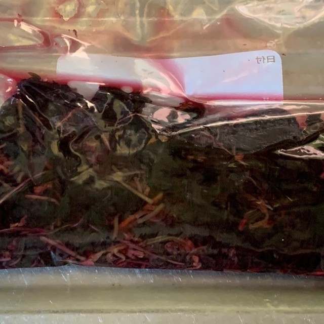 ゆかりに梅干し 簡単 揉み紫蘇 レシピ 作り方 By てら姉さん クックパッド 簡単おいしいみんなのレシピが357万品