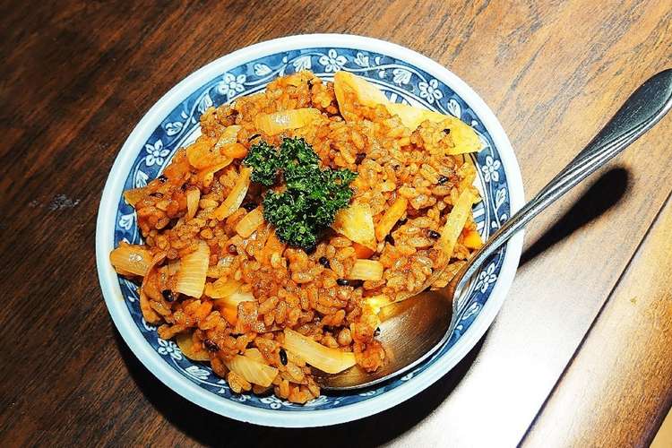 冷や飯活用簡単なドライカレー レシピ 作り方 By 三毛猫調理愛好家 クックパッド 簡単おいしいみんなのレシピが352万品