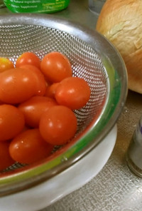 家庭菜園のミニトマトでカレー【無水】