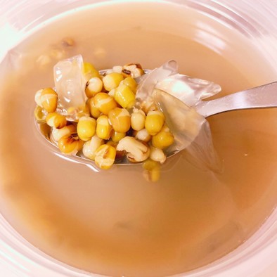 冷んやり　緑豆粉角スープの写真