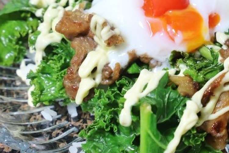 豚コマ肉とケールの甘辛ニンニク丼 レシピ 作り方 By ナラカラカチート クックパッド 簡単おいしいみんなのレシピが356万品