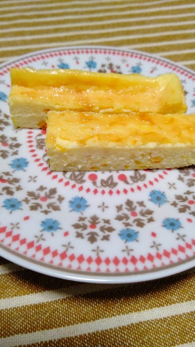 オレンジジャムのチーズケーキの写真