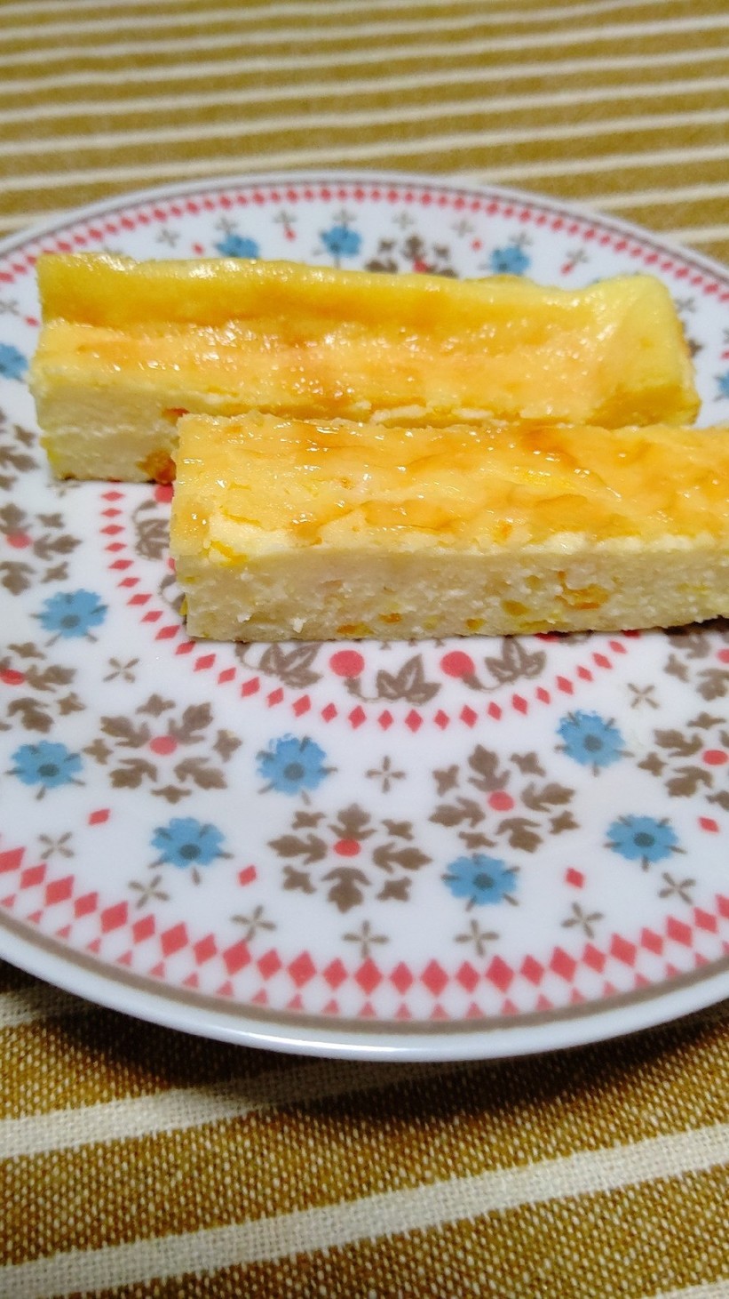 オレンジジャムのチーズケーキの画像