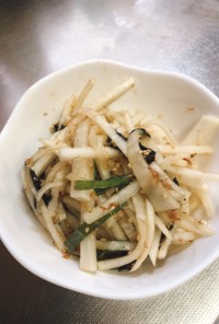 大根と大葉と韓国のりのサラダ