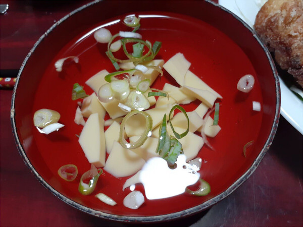 卵豆腐の冷たいお吸い物の画像