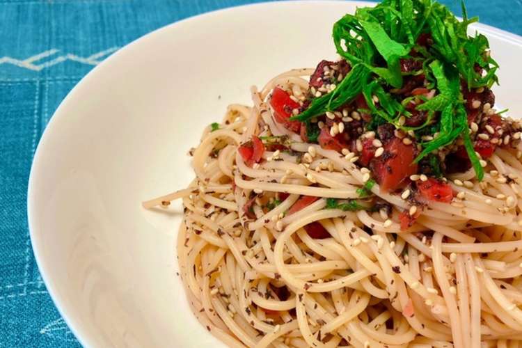 カリカリ梅しそパスタ レシピ 作り方 By 花鶏ごはん クックパッド 簡単おいしいみんなのレシピが376万品