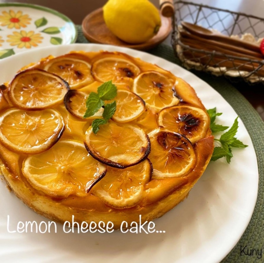 レモン好きのためのチーズケーキの画像