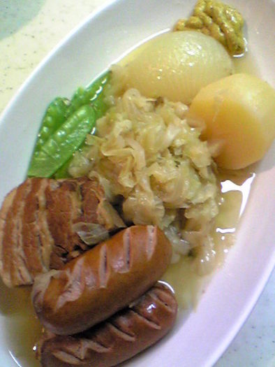シュークルート(塩豚と酢キャベツの煮込みの写真