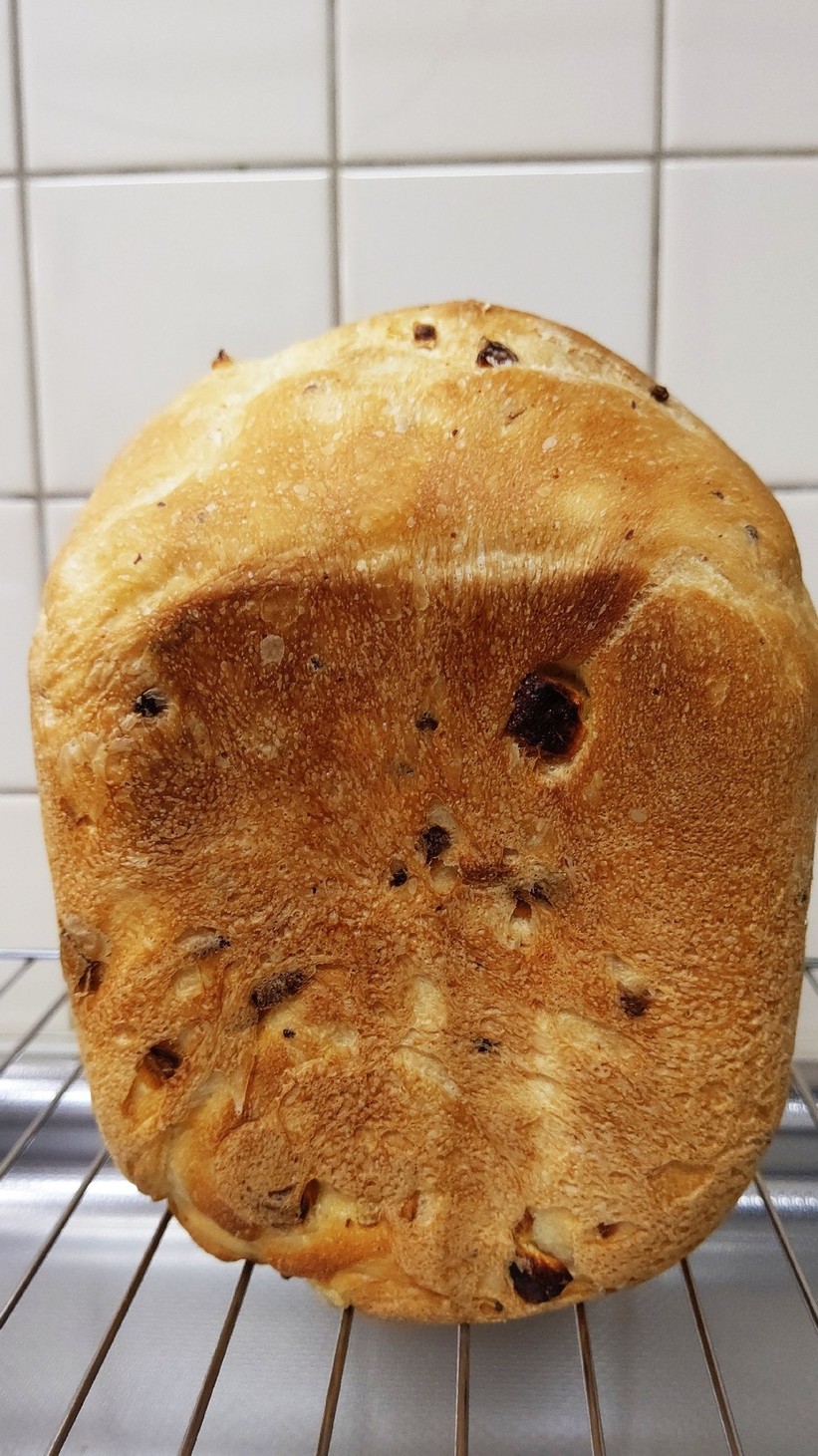 オニオンチーズかまぼこ食パンの画像