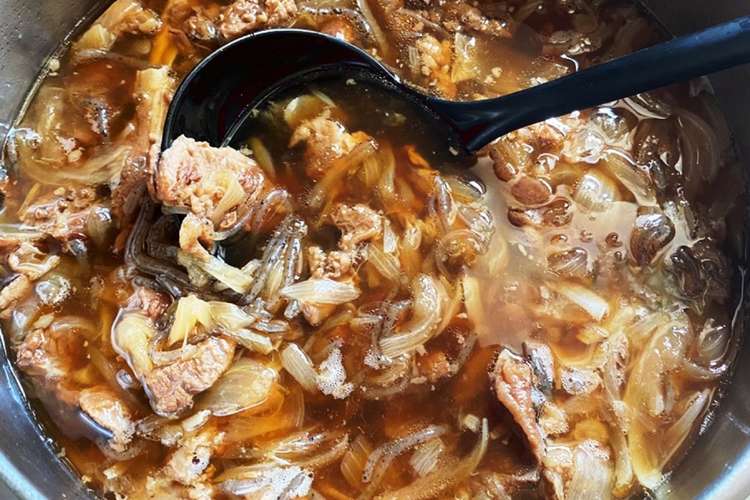 牛すじ肉でとろとろ牛丼 圧力鍋使用 レシピ 作り方 By むしやむしや クックパッド