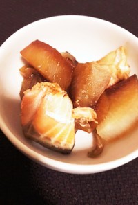 【炊飯器】鮭と大根、玉ねぎの醤油煮