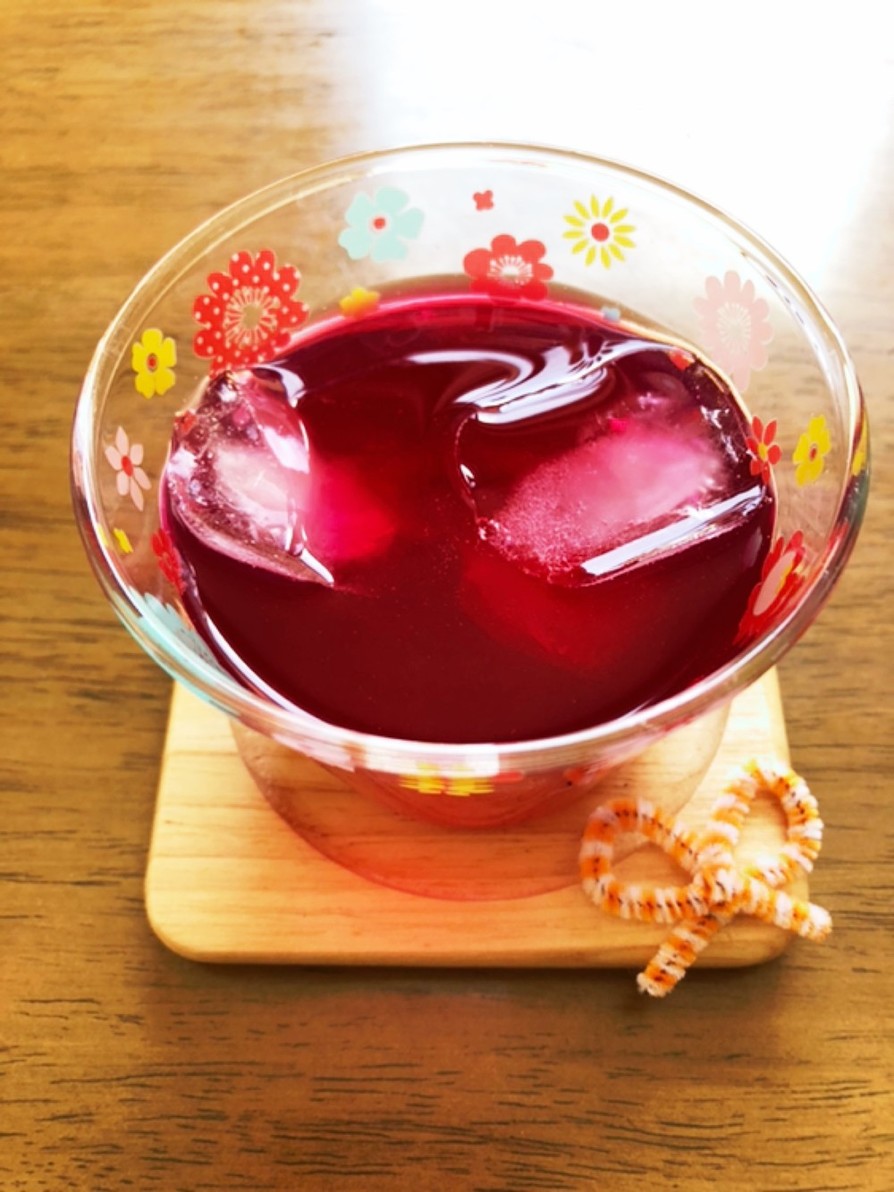 夏に爽やか赤紫蘇ジュースの画像