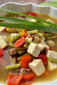 インドネシア♡野菜豆腐ビーフのスープ