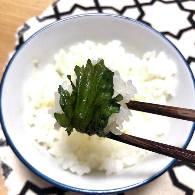 新しいご飯のお供 大葉のごま油漬け レシピ 作り方 By よしはら１１２２ クックパッド 簡単おいしいみんなのレシピが354万品
