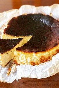 満足！濃厚バスクチーズケーキ（18cm）