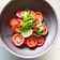 トマトとバジルの簡単サラダ