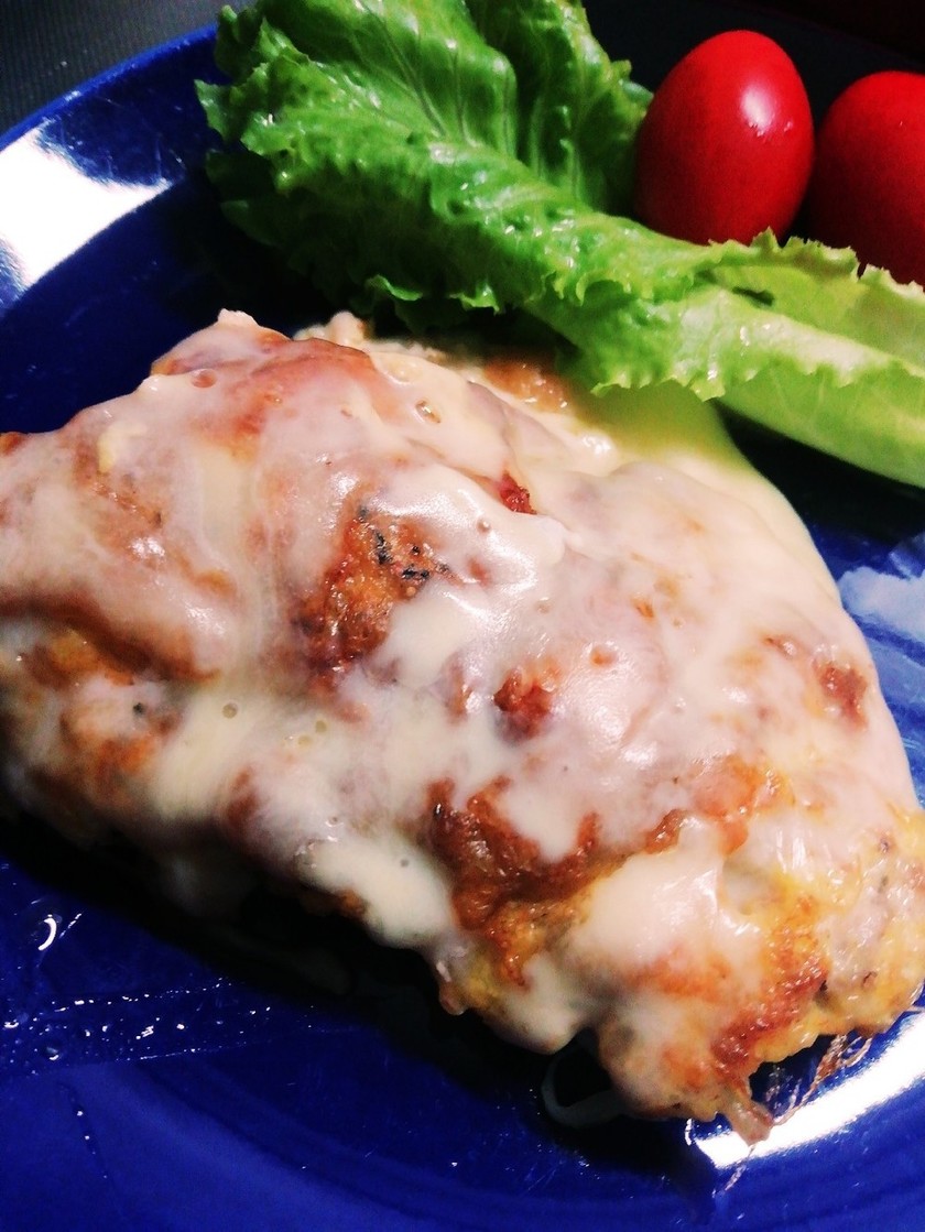 パルメザンチーズをまぶしたチキンのレシピ