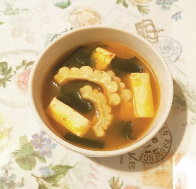 夏バテに☆ゴーヤと豆腐のキムチスープの写真