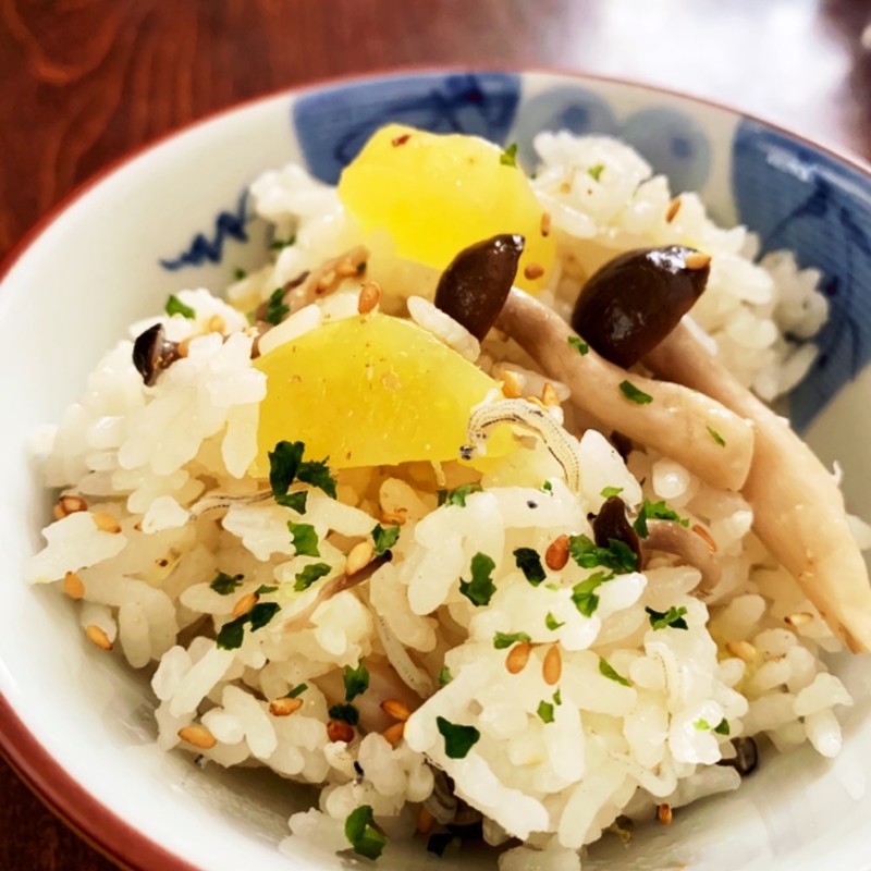 みんなが作ってる しめじごはんのレシピ クックパッド 簡単おいしいみんなのレシピが344万品