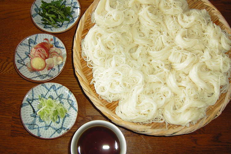 出しパックで素麺つゆ レシピ 作り方 By Ohashi クックパッド 簡単おいしいみんなのレシピが354万品