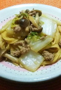 挽肉と白菜の中華風パスタ