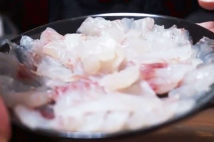 花鯛 チダイ の造りと潮汁 レシピ 作り方 By 川村飯店 クックパッド 簡単おいしいみんなのレシピが361万品