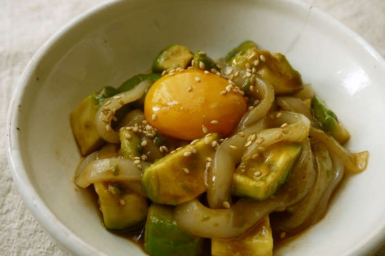 簡単 イカそうめんとアボカドのユッケ レシピ 作り方 By 梅ミッキー クックパッド 簡単おいしいみんなのレシピが352万品