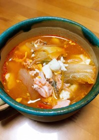 キムチ味野菜スープ